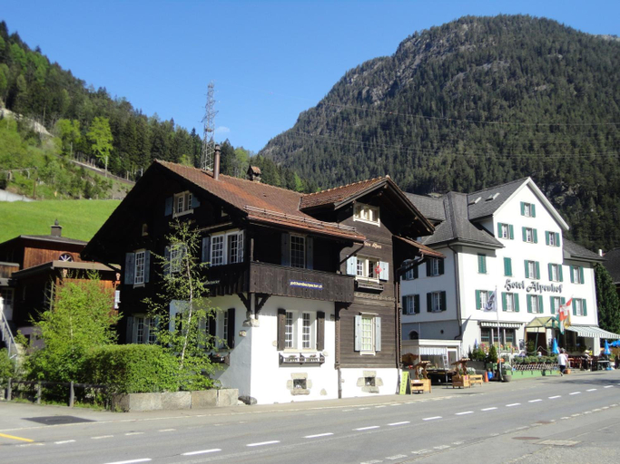 General view 4, Gotthard Backpacker, Uri