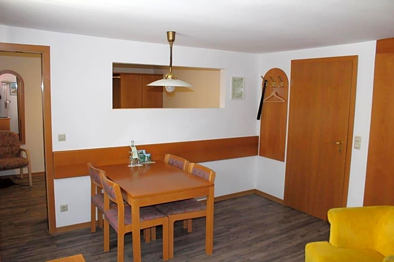 Bedroom 4, Gasthof Zur Traube, Rastatt