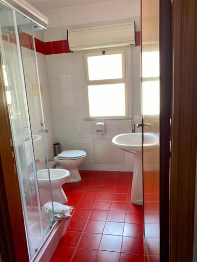 Bathroom 4, Franco Il Conte, Palermo