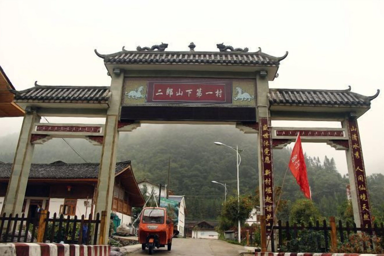 Exterior & Views 2, Tianquan Erlangshan No.1 Inn, Ya'an
