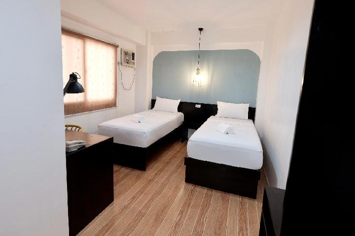 Bedroom 2, BEDS and FRIENDS Hostel, Lapu-Lapu City