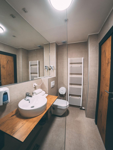 Bathroom 1, Orange Hotel, Sarajevo