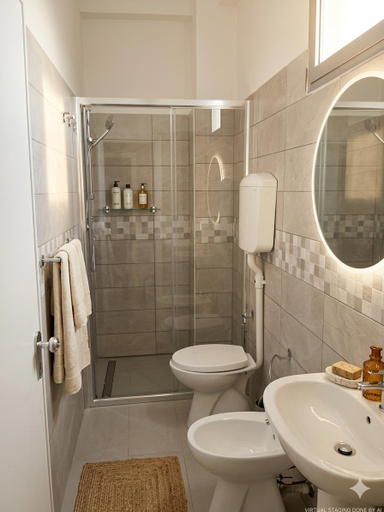 Bathroom 4, Hotel Jasmine, Rimini
