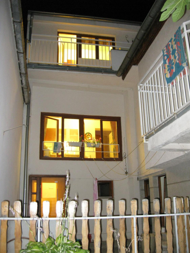 Others 4, Hostel Oasis, Belgrade