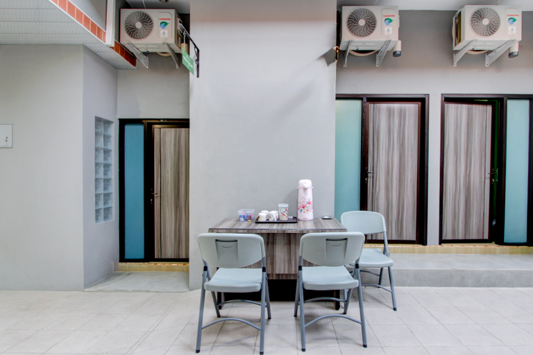 Lobby 2, Hotel O Yogyakarta Near Jalan Malioboro, Yogyakarta