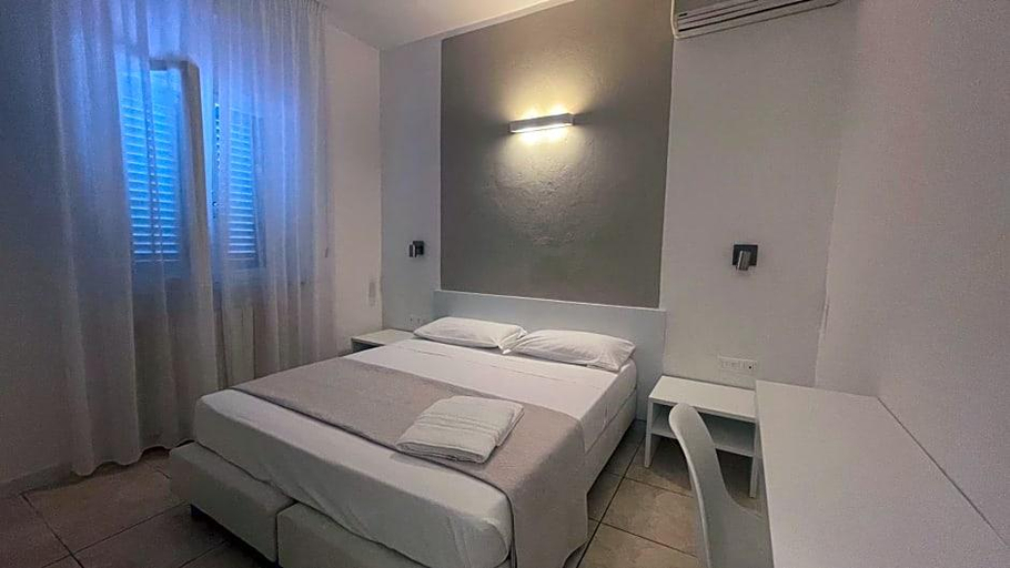 Bedroom 3, Hotel L'ogliera, Livorno