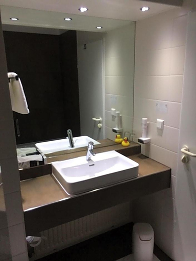 Bathroom 5, Hotel Schober, Ludwigsburg