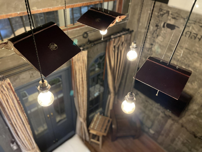 Room 5, Central Old Town Cottage, Phra Nakhon