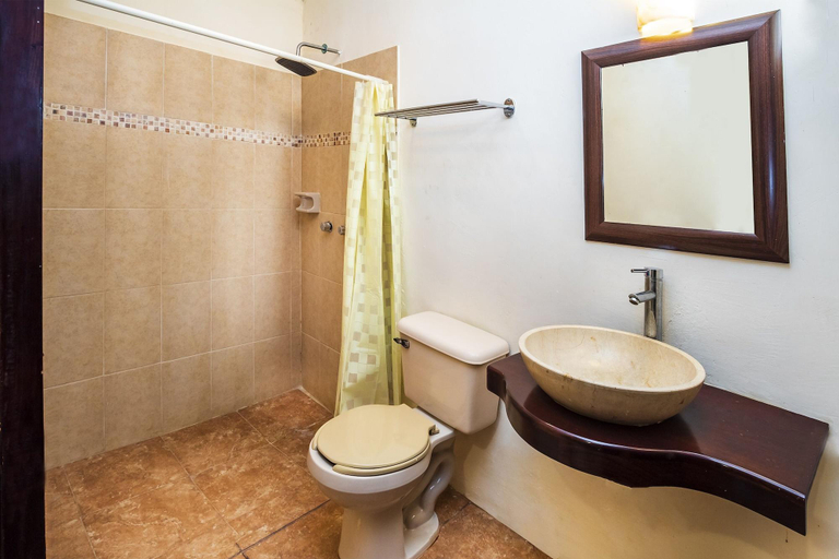 Bathroom 4, Hostal El Patio, Tlacotalpan