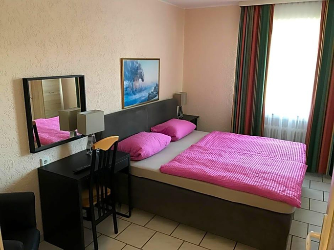 Bedroom 3, Hotel Rhein Inn, Ahrweiler