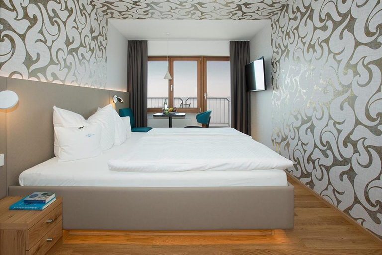 Bedroom 1, Hotel Restaurant Seehalde, Bodenseekreis