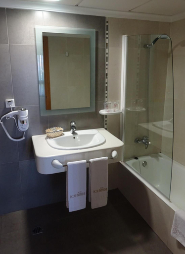 Bathroom 5, Nou Avenida, Alicante