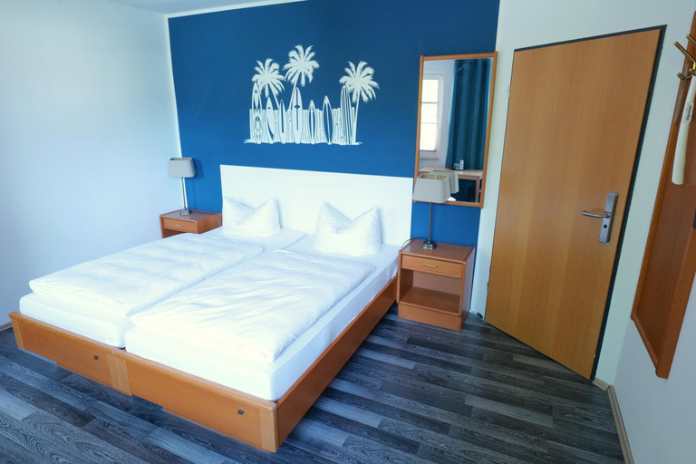 Bedroom 4, Hotel Restaurant Am Bodden, Vorpommern-Rügen