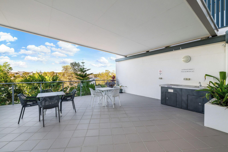 Others 5, Salt At Oceanside, Caloundra - Kawana