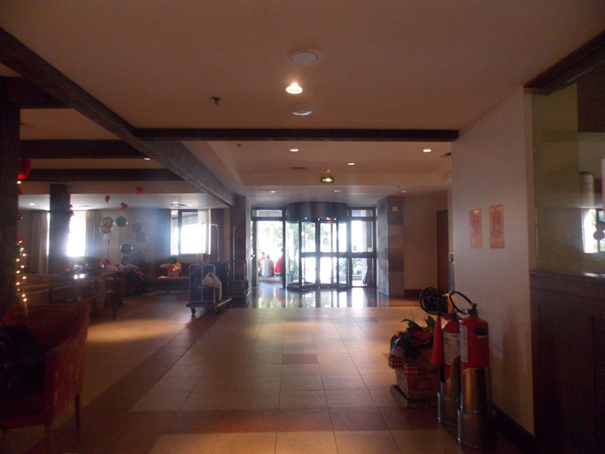 Public Area 2, Raupp Flats Gramado 01, Gramado