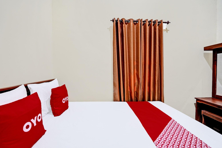 Room 4, Oyo 92367 Garuda Homestay Syariah, Banyuwangi