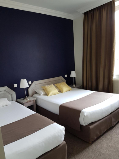 Bedroom 2, Le Corbeau, Côte-d'Or