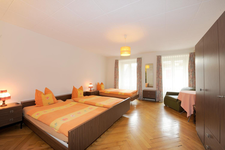 Bedroom 5, Hv Tel De La Croix Blanche, Neuchâtel