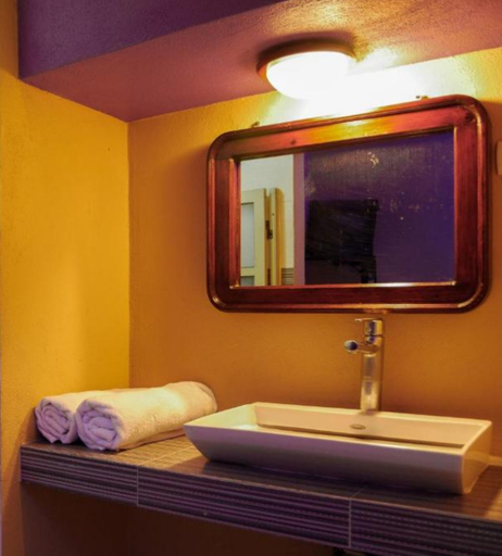 Room 3, OYO Hotel Oasis, Monterrey, Monterrey