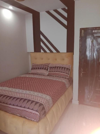 Room 3, Ntp Palace Hotel, Lahore