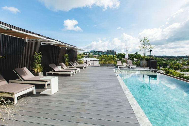 Sport & Beauty 2, The Proud Rawai Resort, Phuket Island