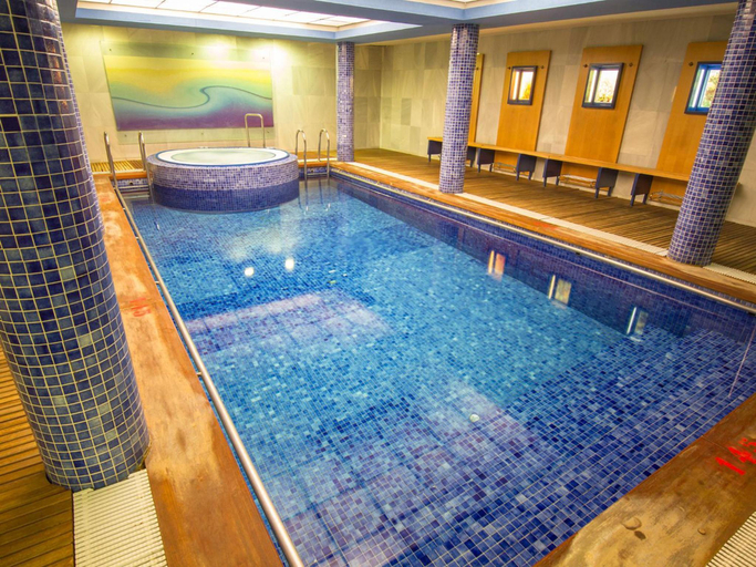 Sport & Beauty 1, Hotel La Estaciv N De Luanco, Asturias