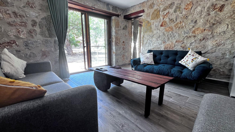 Room 3, Durusu Ciftlik Evleri, Datça