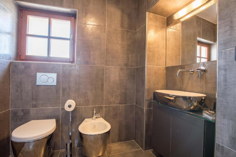 Bathroom 3, Montepagano 1137, Teramo