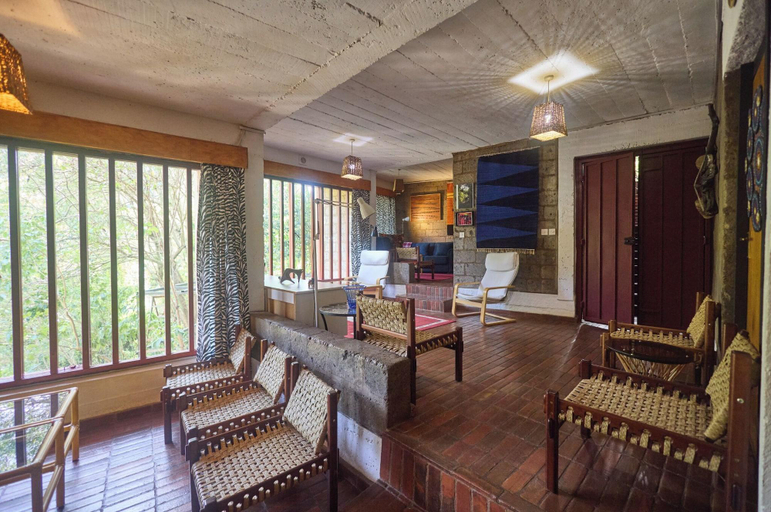 Lobby 3, Villa Rock Stop Falls, Westlands