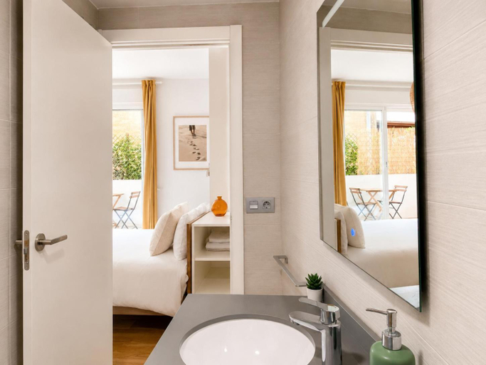 Bathroom 4, City Garden Bed And Breakfast, Valencia
