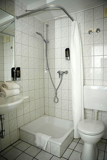 Bathroom 4, Weber Residenz, Mannheim