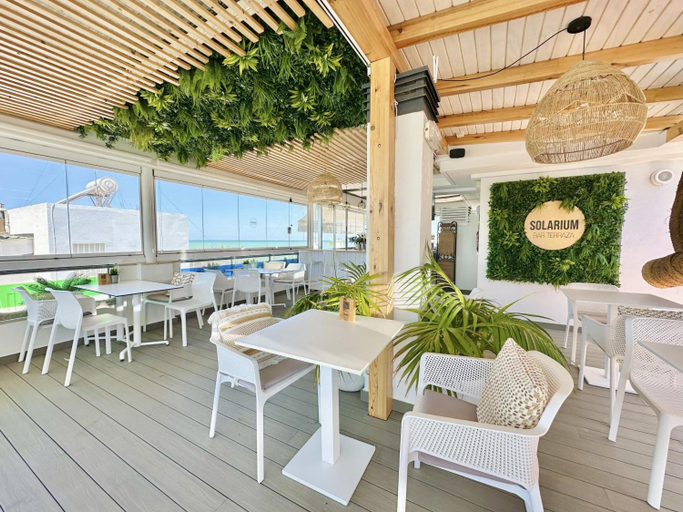 Food & Drinks 5, Hotel Apartamentos Marina Luz, Cádiz