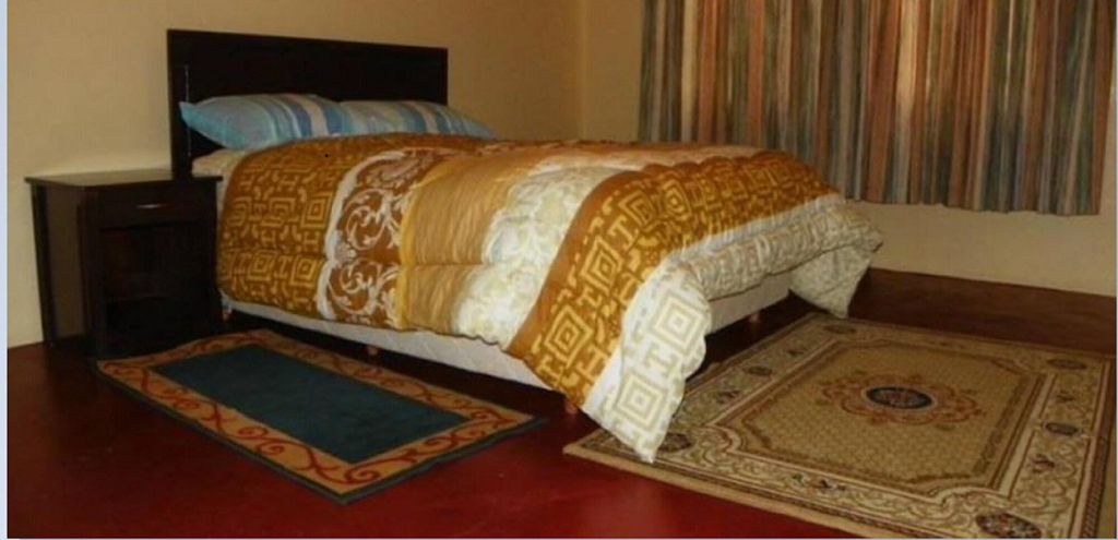 Room 4, Elena Lodge, Machakos Town