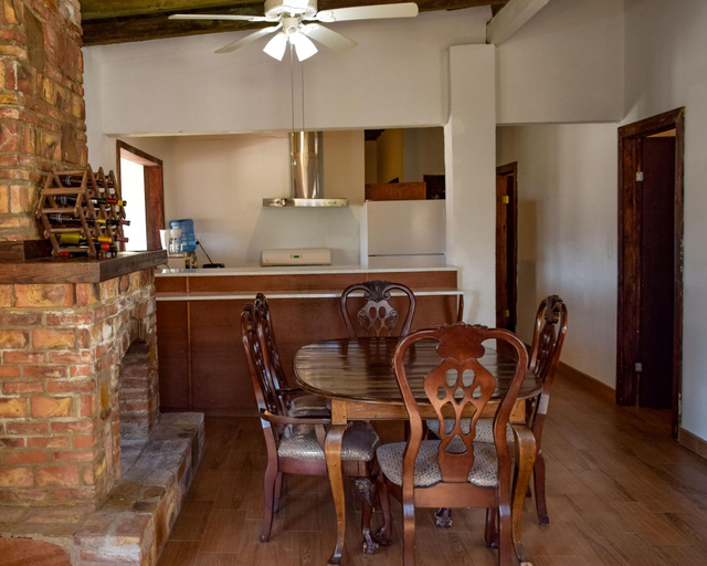 Room 3, Selah Hotel, Ensenada