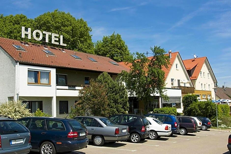 Exterior & Views 2, Landhotel Gasthof Am Berg, Alb-Donau-Kreis