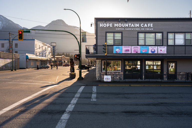 General view 4, Inn The Mountains, Fraser Valley