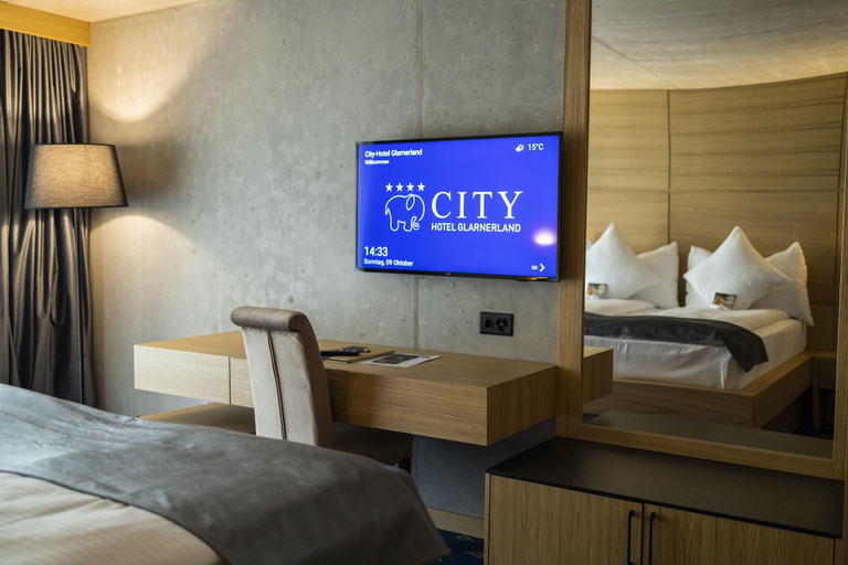 Bedroom 2, City Hotel Glarnerland, Glarus