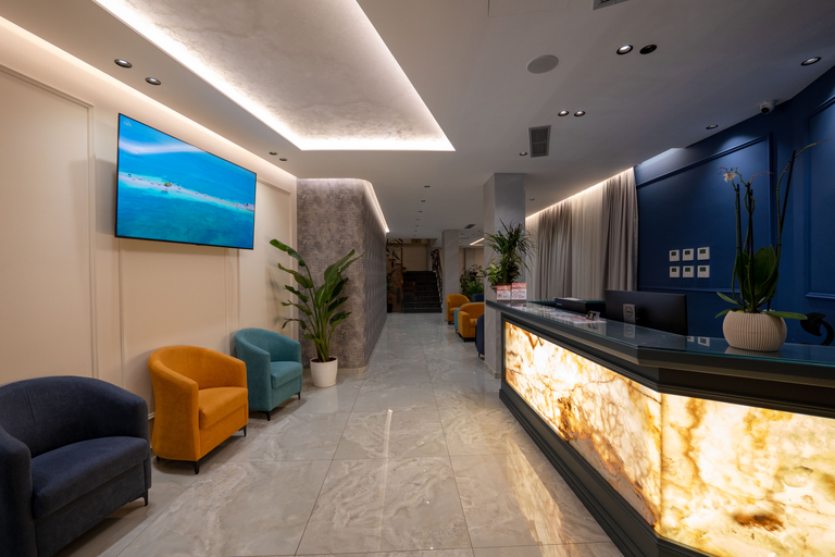 Public Area 3, Hotel Dior, Krujës