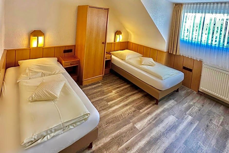 Bedroom 3, Hotel Imperial, Krefeld