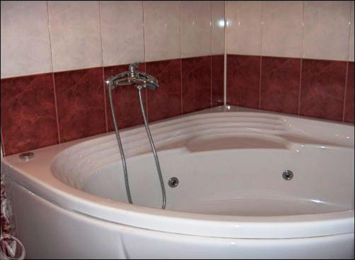 Bathroom 3, Hotel Color, Asenovgrad