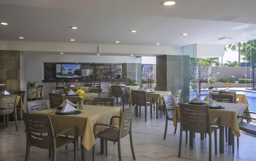 Food & Drinks 2, Vista Pier - Adults Only, Puerto Vallarta