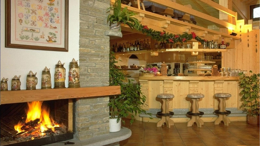 Food & Drinks 4, Residence Ruetoreif, Aosta