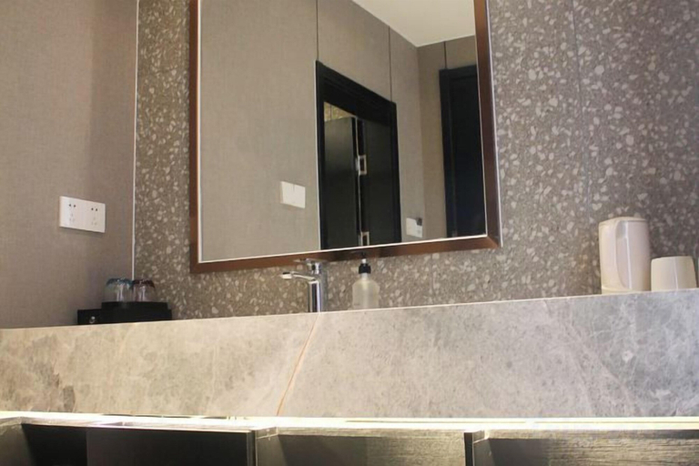 Bathroom 4, Danyang Feshang E-sports Hotel, Zhenjiang
