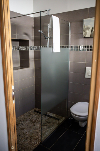 Bathroom 5, Auberge Sainte Marguerite, Var