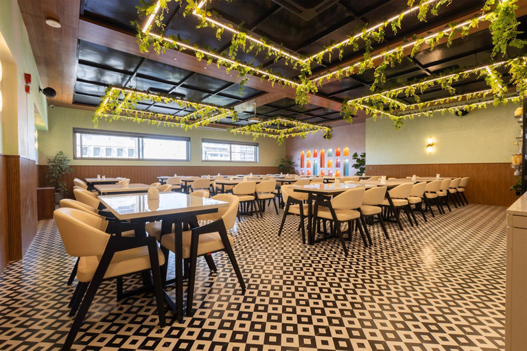 Food & Drinks 5, Treebo Paradise, Ahmadabad