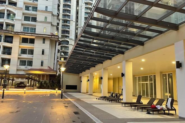 Exterior 4, Kuching City Center Riverine Apartment With Balcony & City Views, Kuching