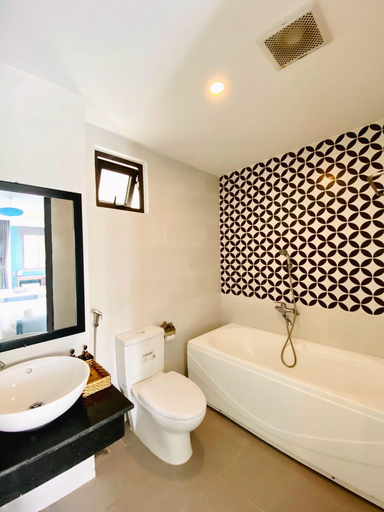 Room 4, Grand Holiday Villa, Da Nang
