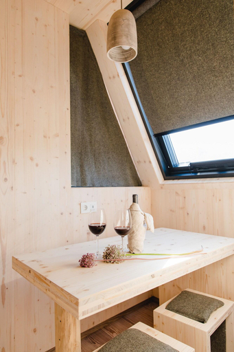 Room 2, The Nest By Cooking And Nature, Porto de Mós