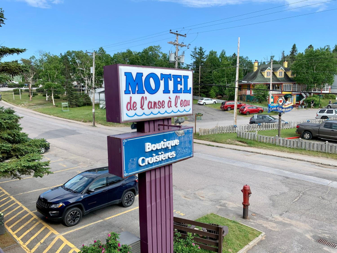 Others 5, Motel De L'anse A L'eau, La Haute-Côte-Nord