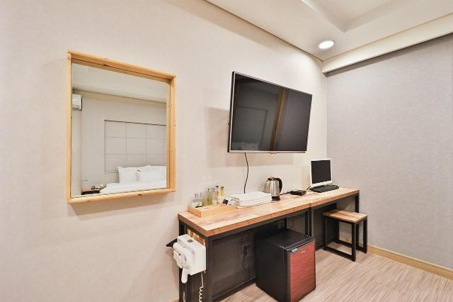 Bathroom 5, Ulsan Samsan Q5, Jung
